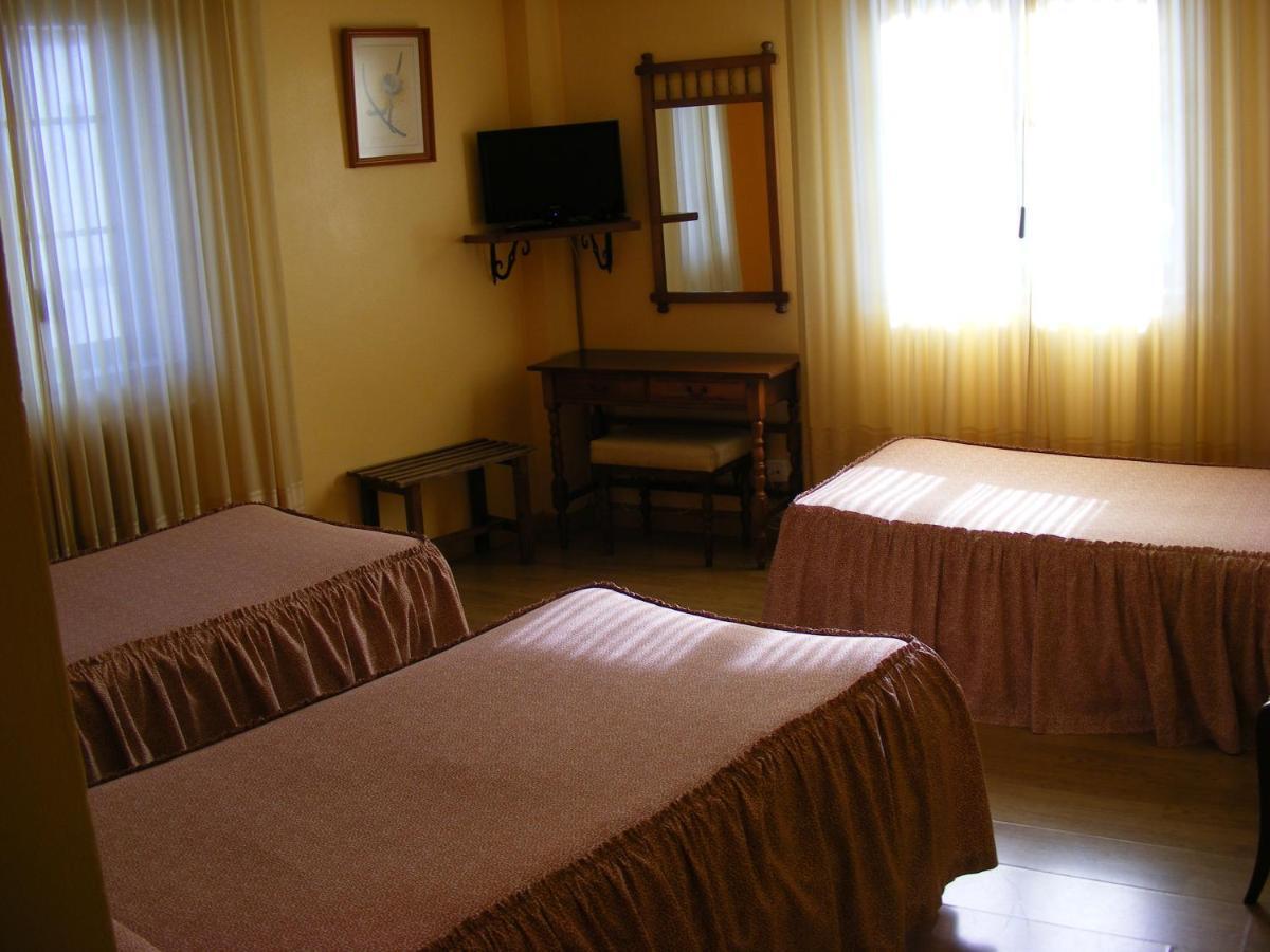 Hotel Pr Alameda Santiago de Compostela Zimmer foto